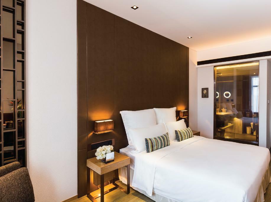 Nina Kowloon East Hotel 4*
